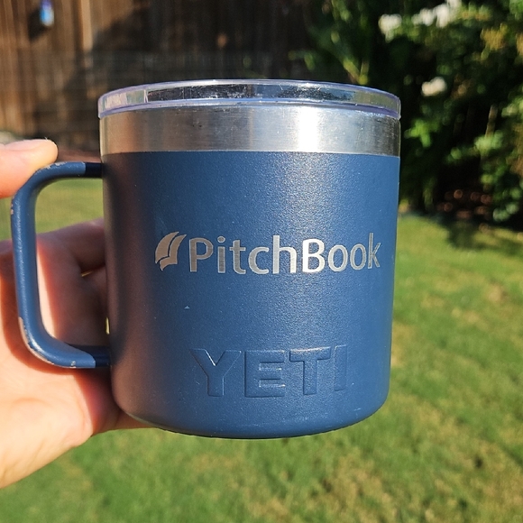 YETI Navy Blue Insulated Mug - Picture 1 of 6